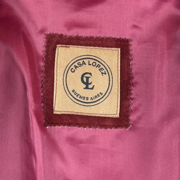 Red jacket - Picture 4 of 16